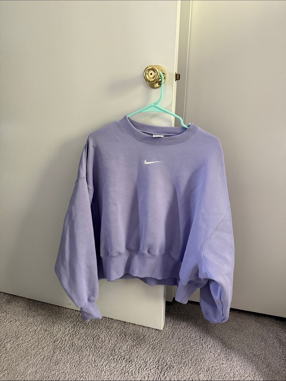 Nike Women's Lavender Crew Sweatshirt with White Swoosh